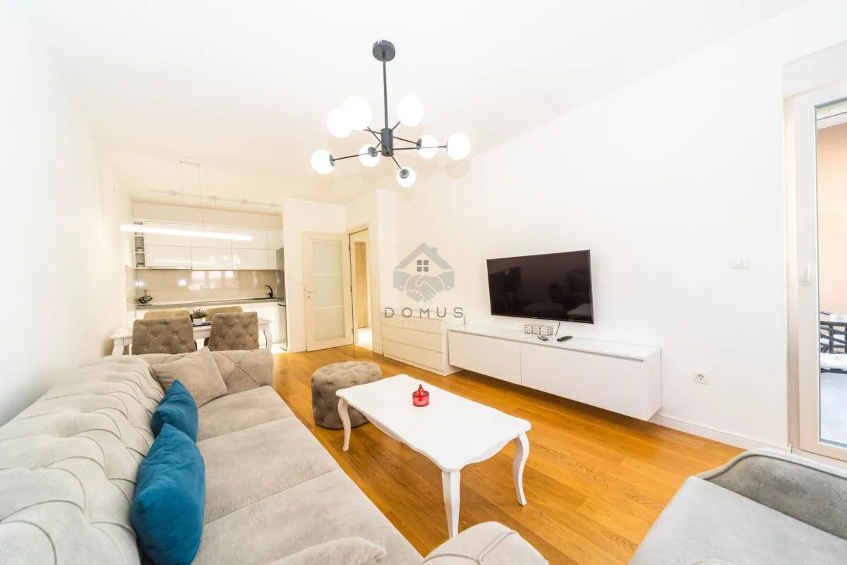 Rent, one bedroom apartment, 49m², Central Point, Podgorica