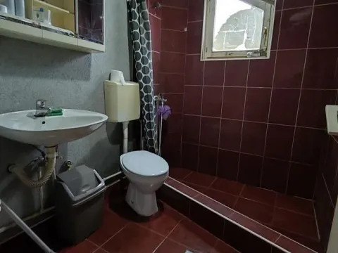 Prodaja, kuća, 192m², Đurđevo brdo, Jagodina - image 27