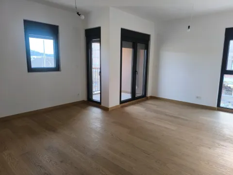 Izdavanje, dvosoban stan, 72m², City Kvart, Podgorica - image 3