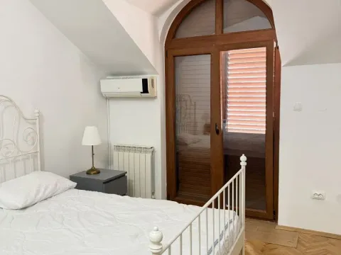 Rent, apartment, 300m², Gorica C, Podgorica - image 9