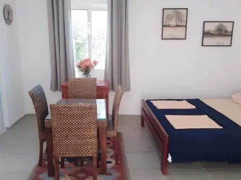 Prodaja, kuća, 400m², Bar, Crna Gora - image 4