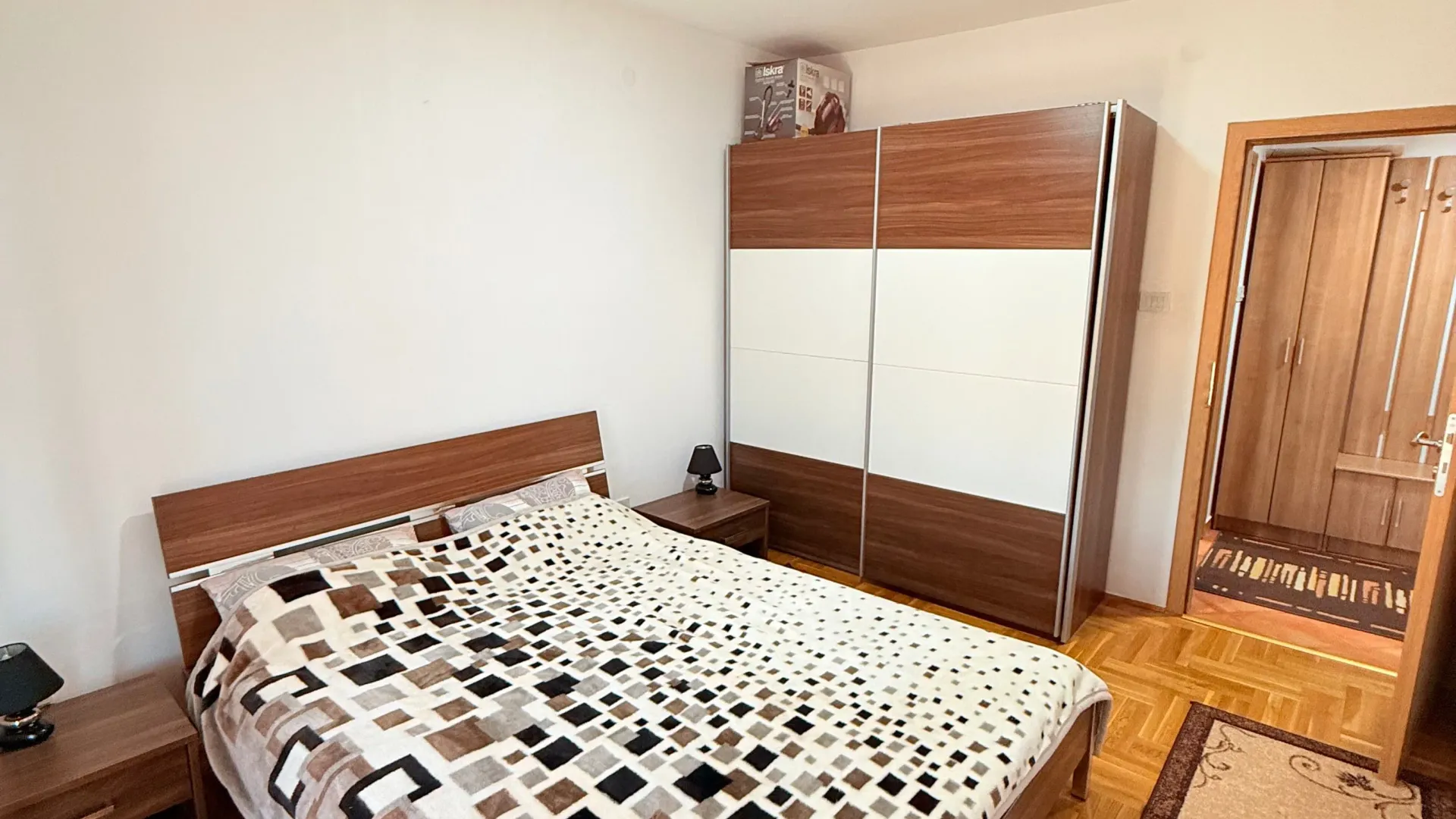 Izdavanje, dvosoban stan, 60m², City Kvart, Podgorica