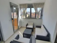 Izdavanje, dvosoban stan, 60m², Stari Aerodrom, Podgorica - image 16