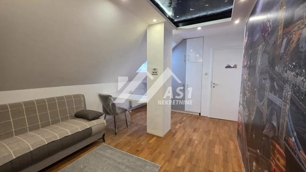 Prodaja, četvorosoban stan, 81m², Telep, Novi Sad Sve Podlokacije