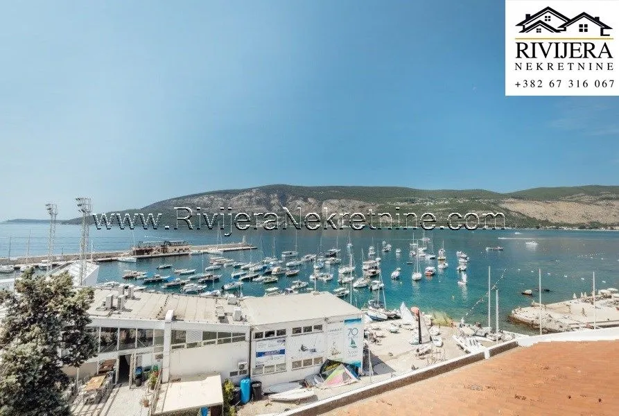 Prodaja, trosoban stan, 244m², Centar, Herceg Novi