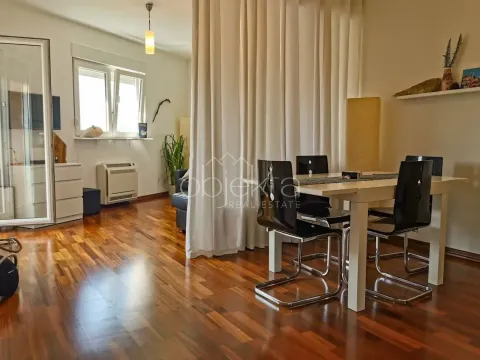 Izdavanje, stan, 49m², Tivat, Crna Gora - image 3