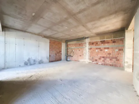 Izdavanje, poslovni prostor, 282m², Stari Aerodrom, Podgorica - image 5