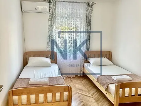 Rent, two bedroom apartment, 120m², Stari Aerodrom, Podgorica - image 6