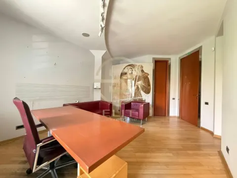 Sale, office space, 254m², Centar, Novi Sad - image 15