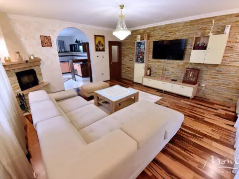 Sale, house, 175m², Podgorica, Crna Gora - image 5