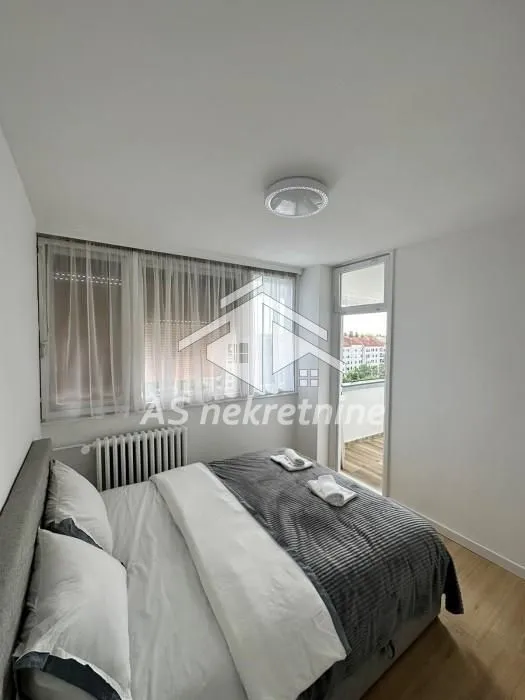 Rent, three bedroom apartment, 60m², Novi Beograd Blok 1 Fontana, Novi Beograd Sve Podlokacije