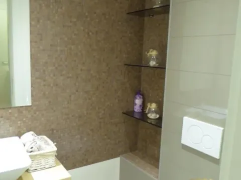 Izdavanje, trosoban stan, 69m², Uciteljsko Naselje, Zvezdara Sve Podlokacije - image 9