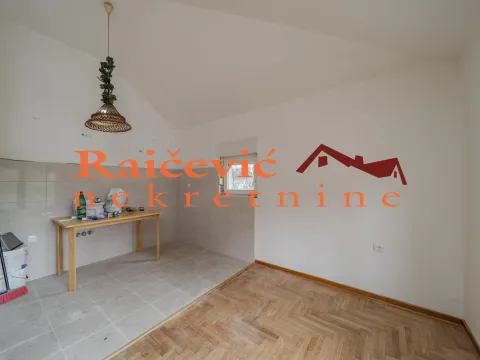 Prodaja, trosoban stan, 83m², Lion, Zvezdara Sve Podlokacije - image 4