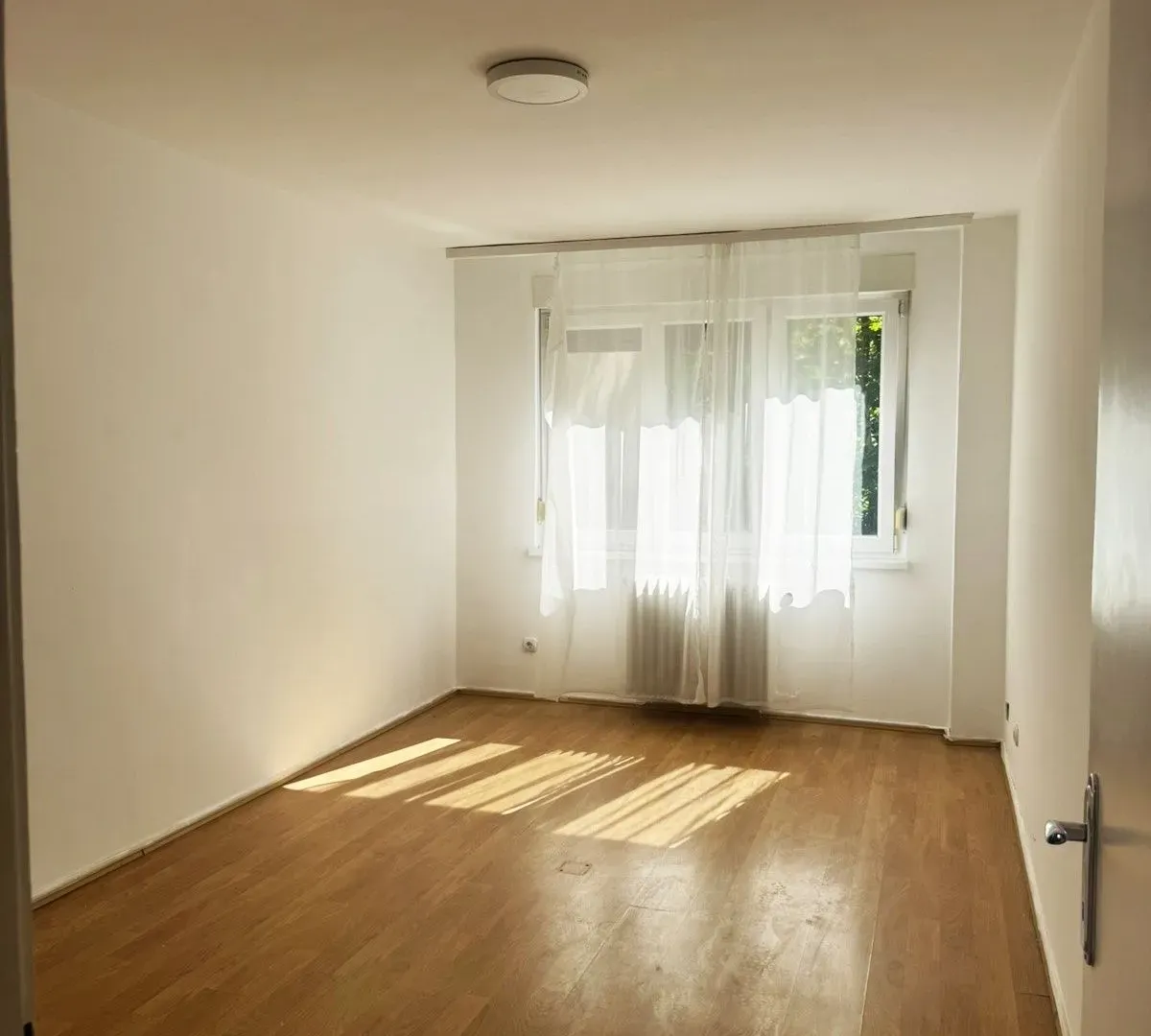 Rent, office space, 57m², Tašmajdan, Palilula Sve Podlokacije