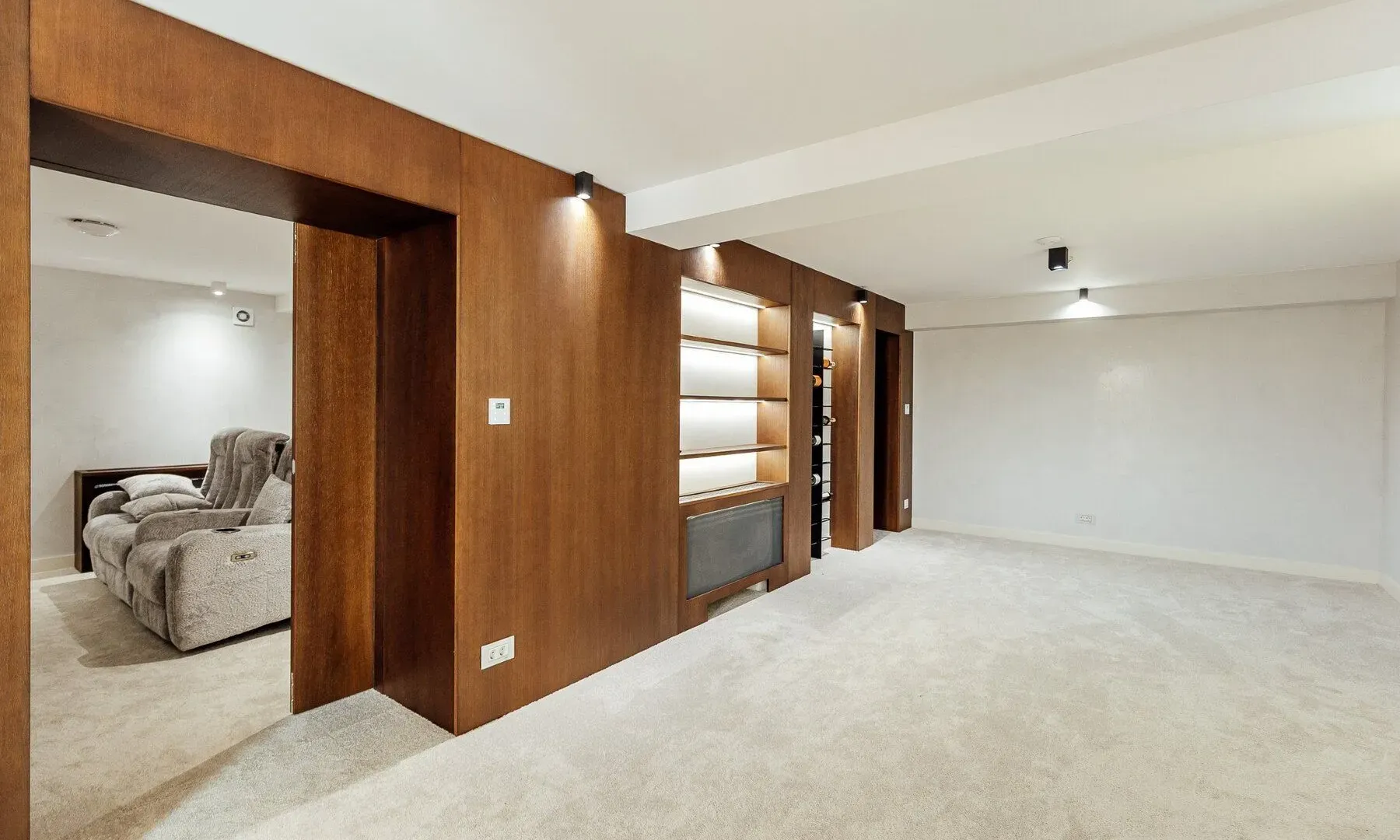 Prodaja, kuća, 819m², Ljuta, Kotor