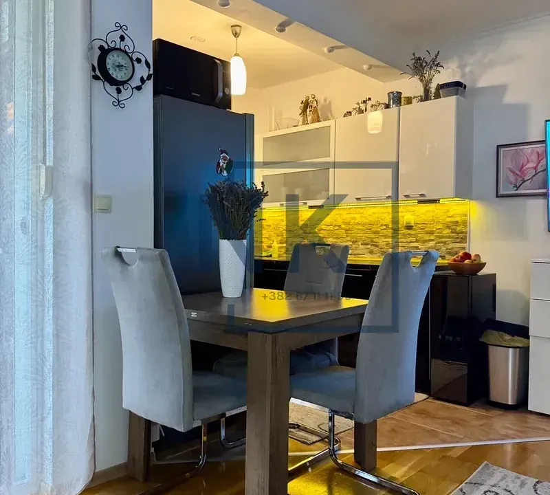 Prodaja, dvosoban stan, 67m², Šušanj, Bar