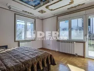 Izdavanje, četvorosoban stan, 140m², Savski Venac, Beograd - image 12