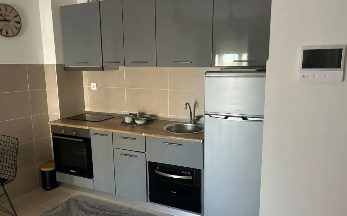 Izdavanje, jednosoban stan, 40m², Zabjelo, Podgorica