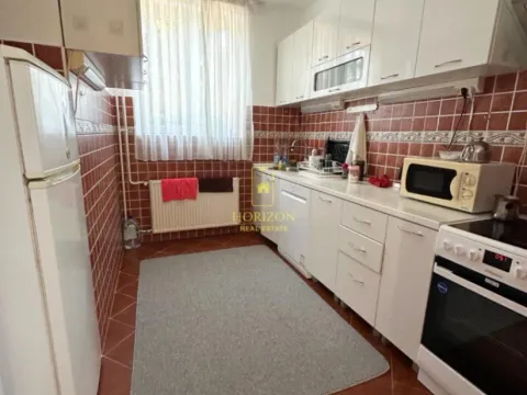 Izdavanje, kuća, 250m², Zagorič, Podgorica - image 4