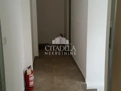 Sale, three bedroom apartment, 55m², Stari Grad, Beograd - image 13