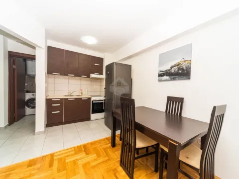 Rent, two bedroom apartment, 65m², Krivi Most, Podgorica - image 4