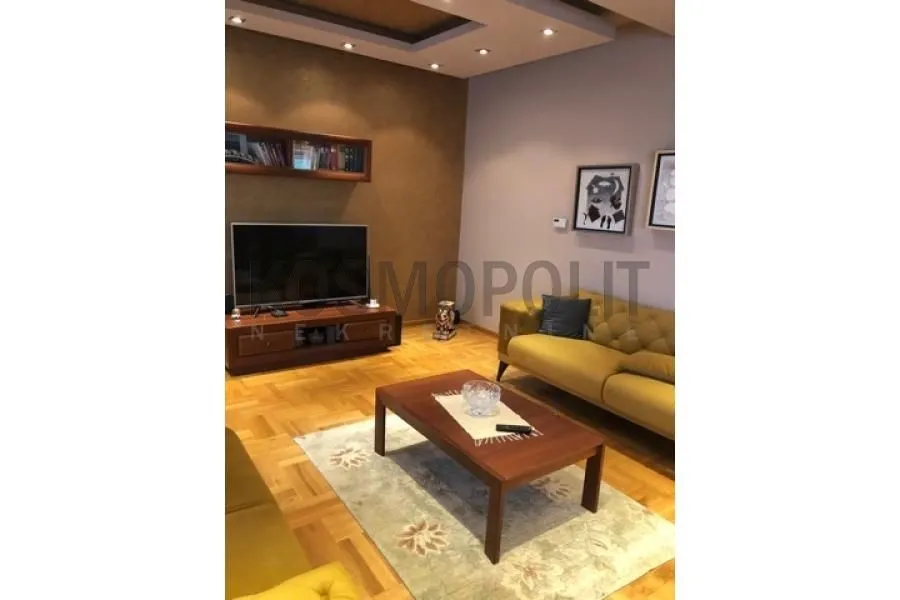 Sale, house, 320m², Višnjička Banja, Palilula Sve Podlokacije