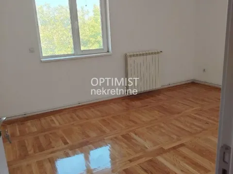 Stan in Višnjička Banja