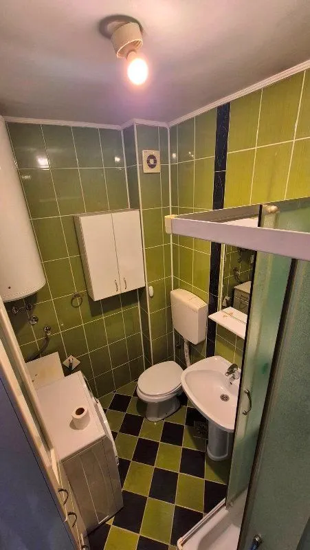 Prodaja, dvosoban stan, 48m², Voždovac Sve Podlokacije, Beograd