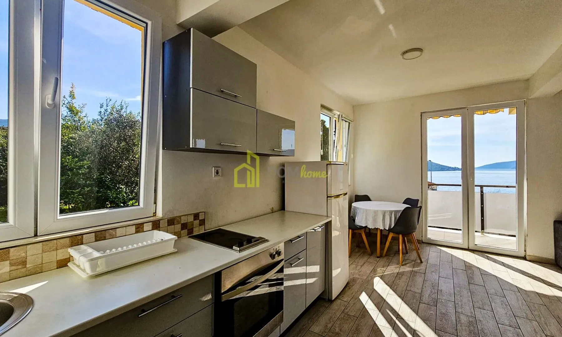 Prodaja, jednosoban stan, 52m², Kumbor, Herceg Novi