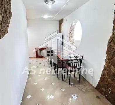 Prodaja, trosoban stan, 160m², Novi Beograd Blok 61, Novi Beograd Sve Podlokacije - image 9