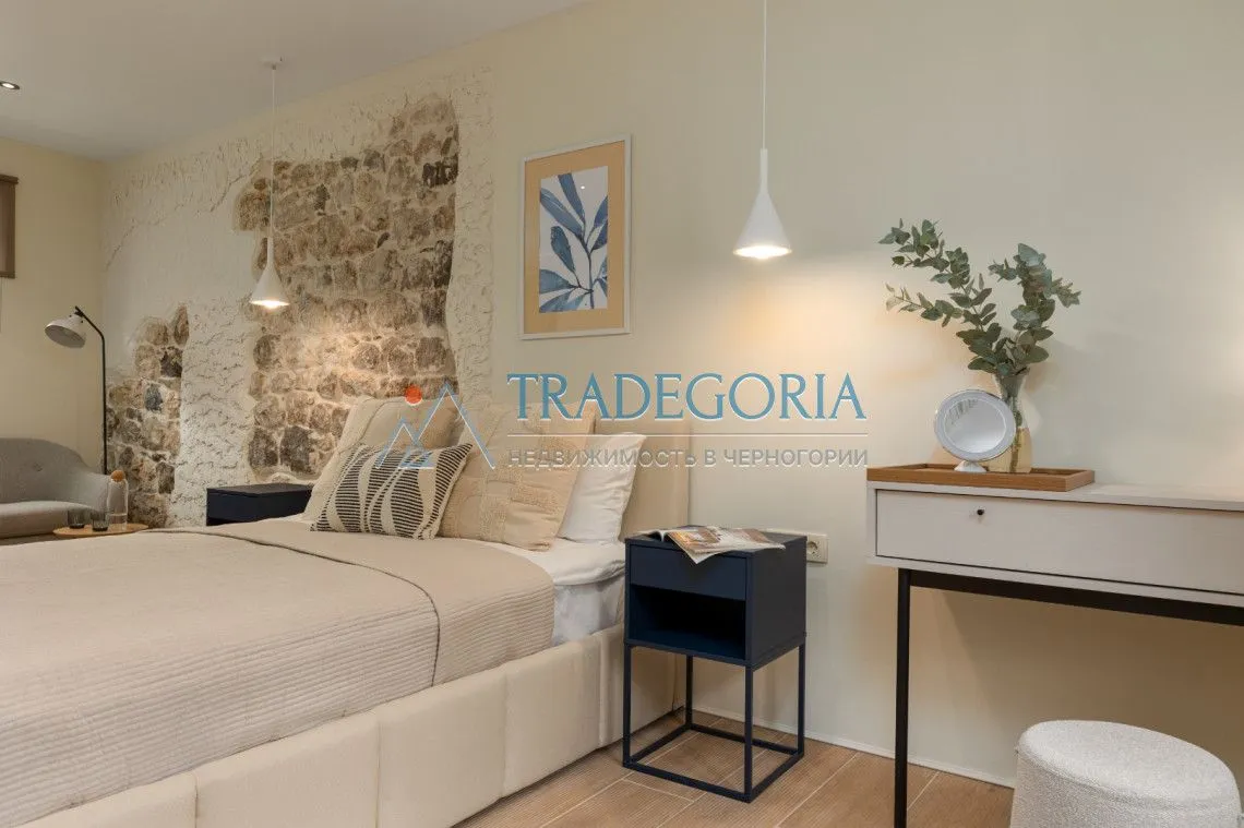 Prodaja, kuća, 170m², Škaljari, Kotor