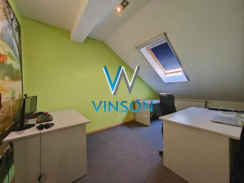 Rent, office space, 356m², Socijalno, Novi Sad Sve Podlokacije