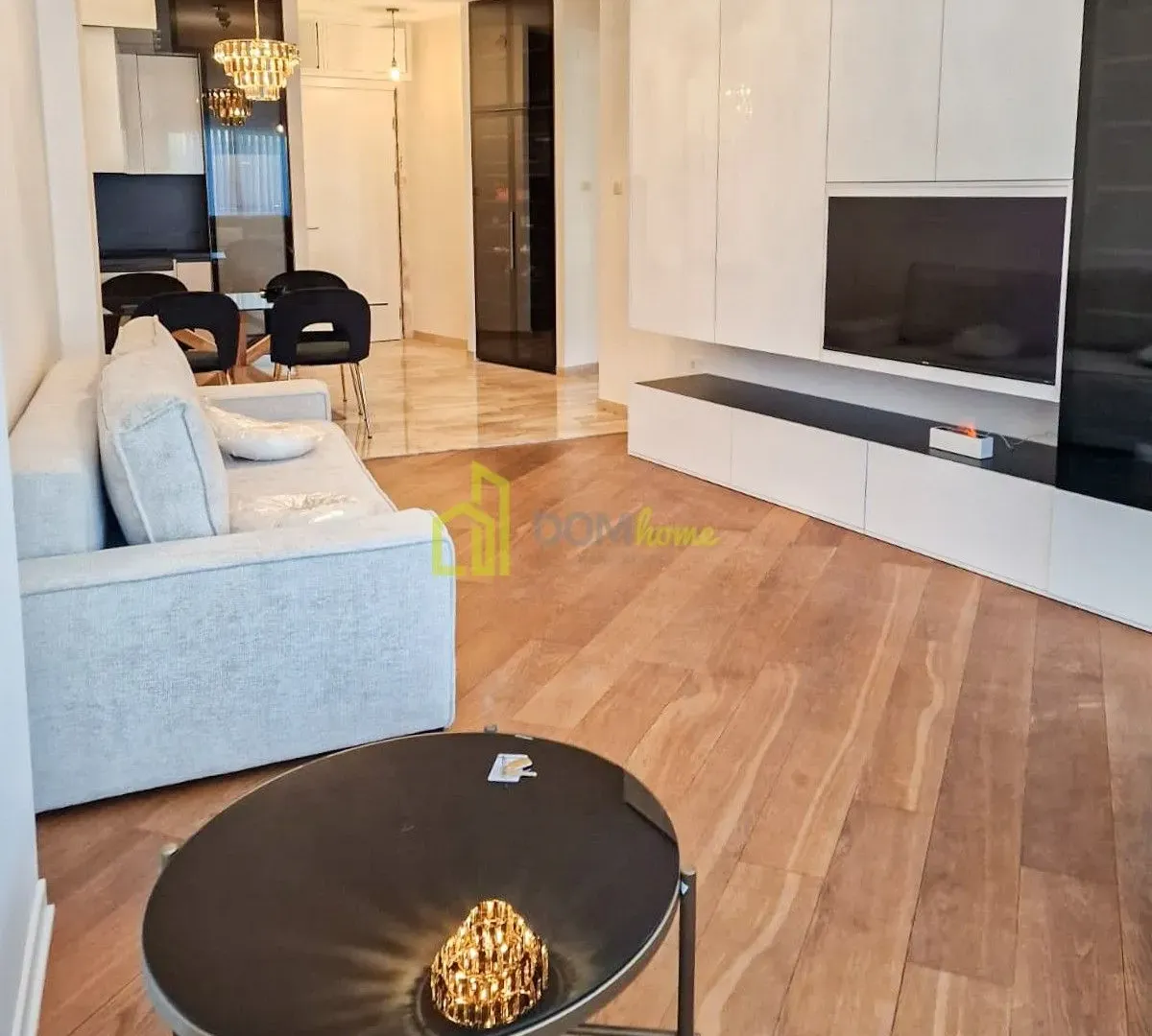 Izdavanje, jednosoban stan, 64m², Tre Canne, Budva