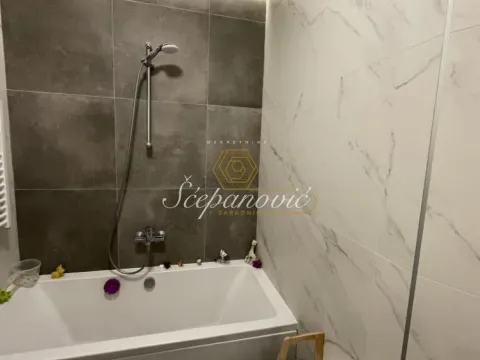 Prodaja, četvorosoban stan, 111m², Bulevar Evrope, Novi Sad Sve Podlokacije - image 23