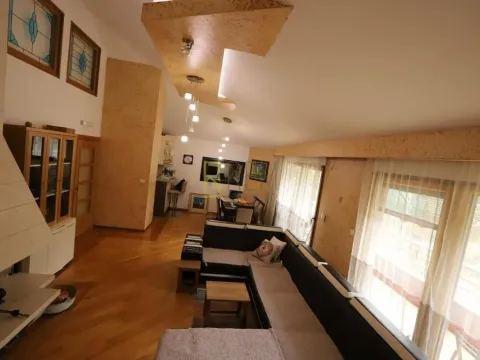 Sale, four bedroom apartment, 136m², Centar, Podgorica - image 6