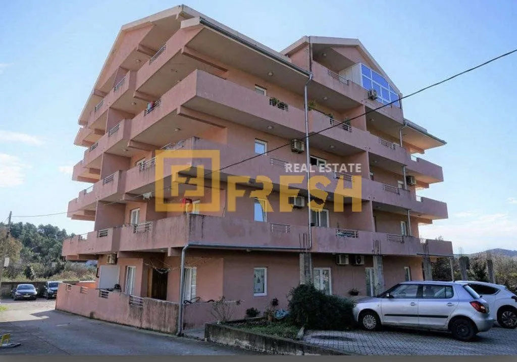 Sale, two bedroom apartment, 106m², Tivat, Crna Gora