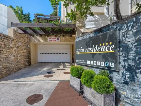 Sale, one bedroom apartment, 47m², Budva, Crna Gora - image 12