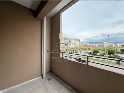 Izdavanje, jednosoban stan, 49m², Central Point, Podgorica - image 4