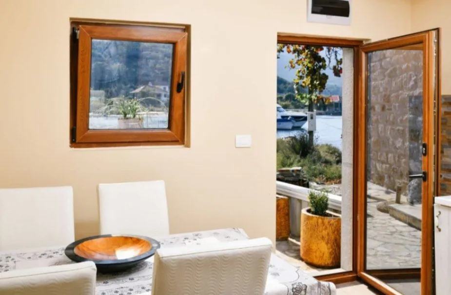 Prodaja, kuća, 107m², Gošići, Tivat