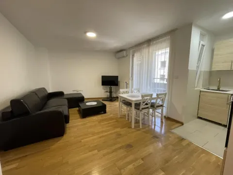 Rent, two bedroom apartment, 40m², Podbara, Novi Sad Sve Podlokacije - image 2