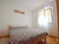 Rent, two bedroom apartment, 85m², Kalimanj, Tivat - image 6