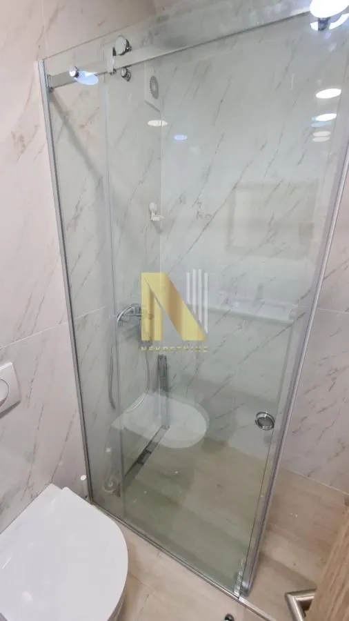 Izdavanje, dvosoban stan, 45m², Bulevar Oslobodjenja, Novi Sad Sve Podlokacije