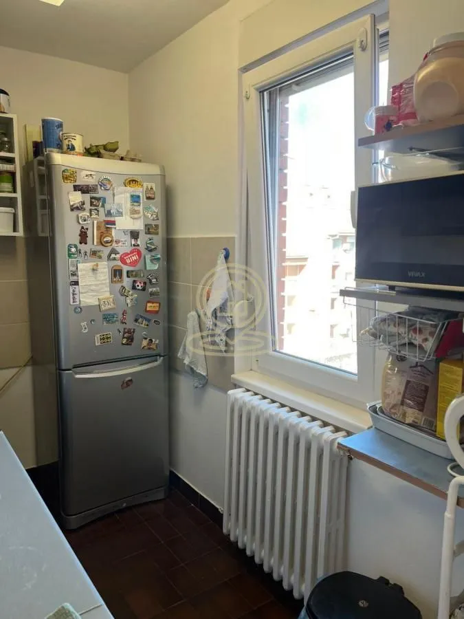 Prodaja, trosoban stan, 62m², Novo naselje, Novi Sad