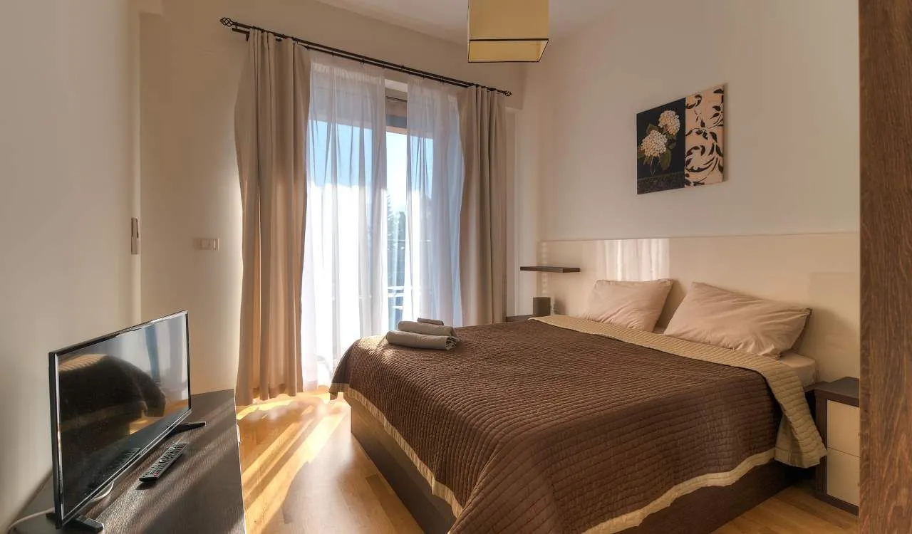 Prodaja, trosoban stan, 189m², Zavala, Budva