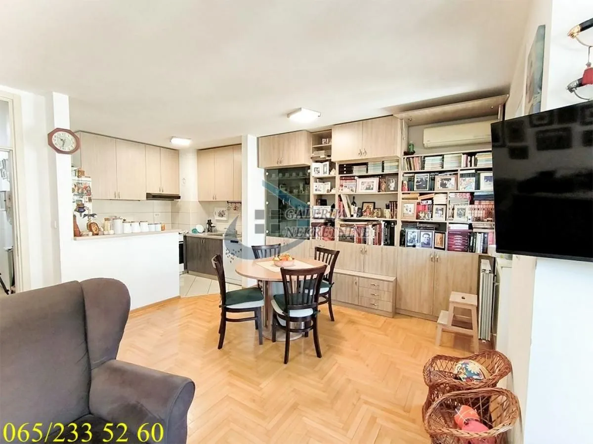 Prodaja, trosoban stan, 84m², Voždovac Sve Podlokacije, Beograd