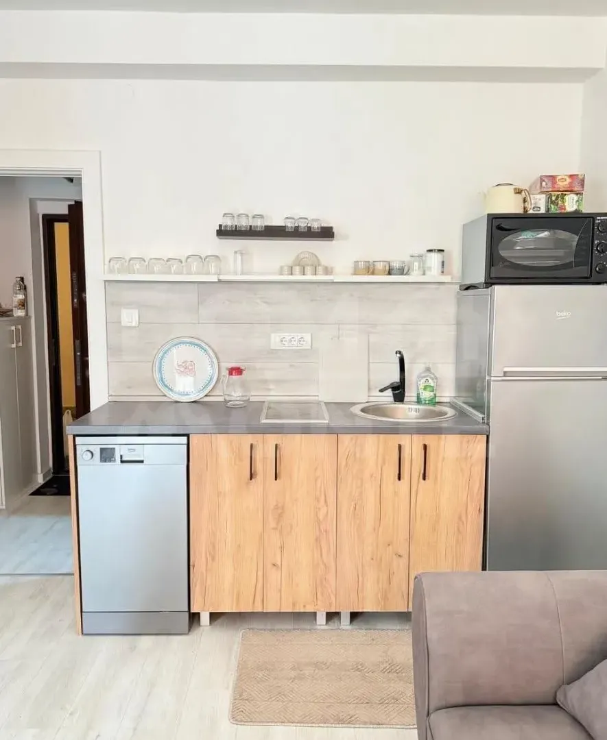 Rent, one bedroom apartment, 45m², Tivat, Crna Gora