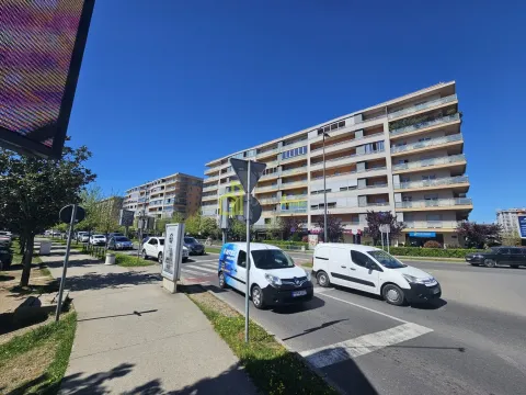 Prodaja, stan, 13m², City Kvart, Podgorica - image 2