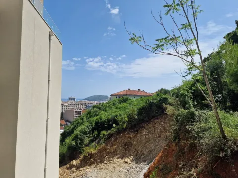 Izdavanje, jednosoban stan, 46m², Budva, Crna Gora - image 7
