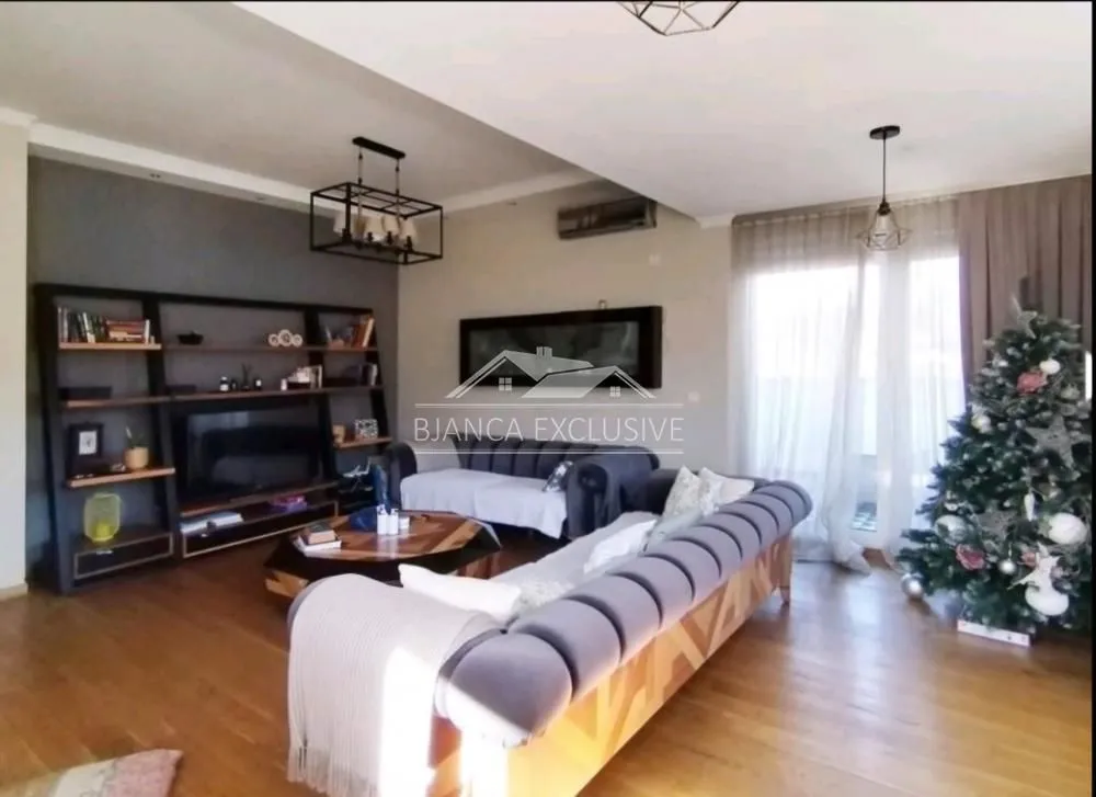 Sale, three bedroom apartment, 126m², Savski Venac, Beograd