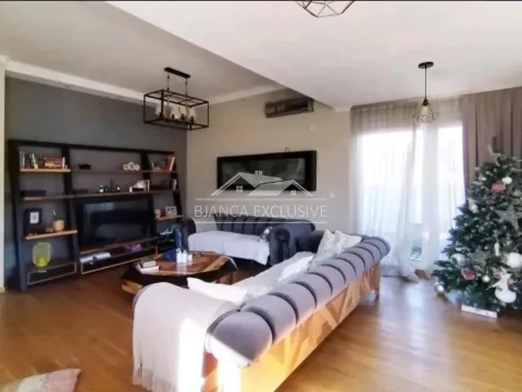 Prodaja, trosoban stan, 126m², Savski Venac, Beograd - image 2